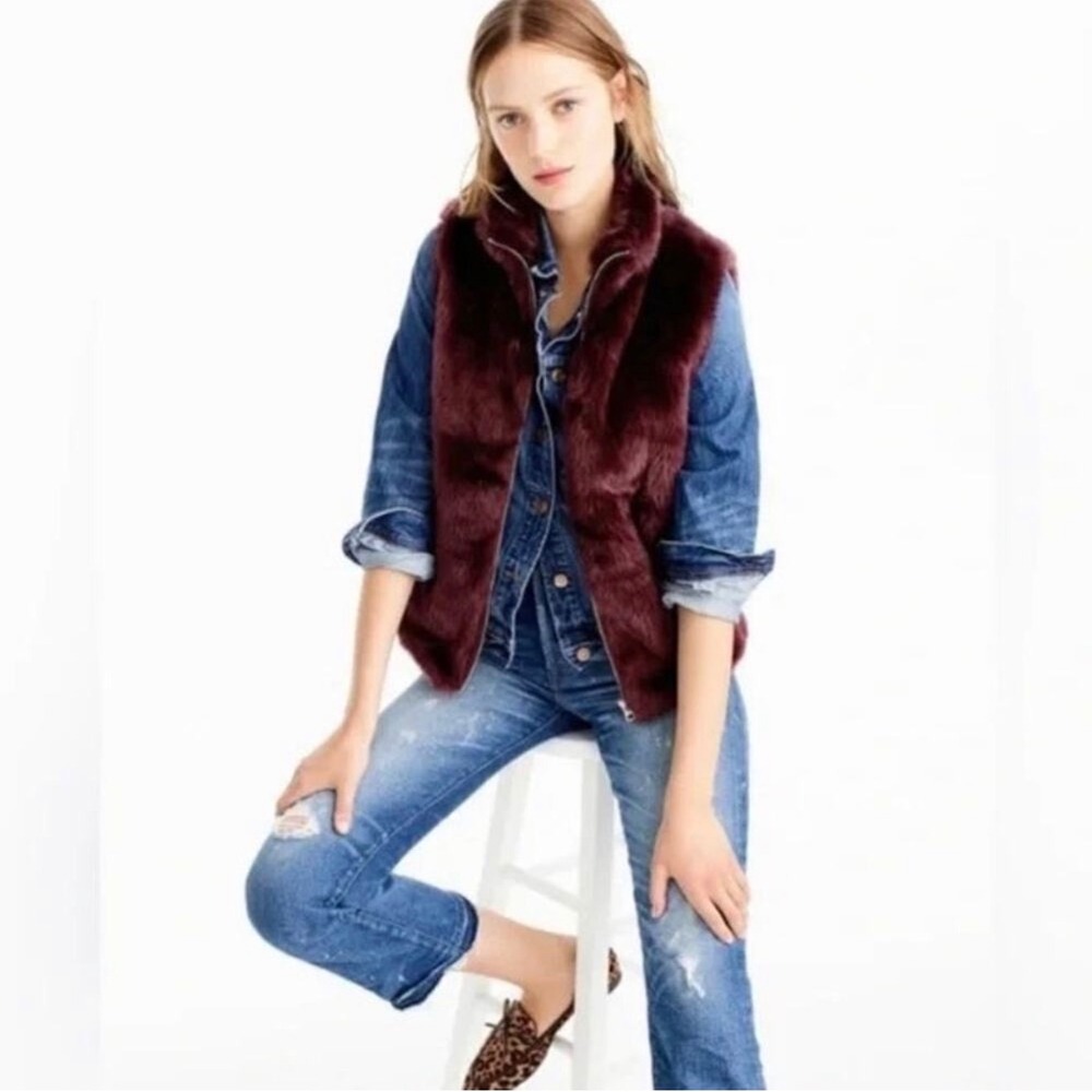 J. Crew Womens Burgundy Faux Fur Vest Jacket Size Small Mock Neck Full Zip H0514